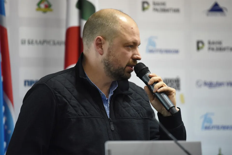 Хоккей. КХЛ. Генменеджер минского "Динамо" Андрей Парфимович рассказал о трансферах