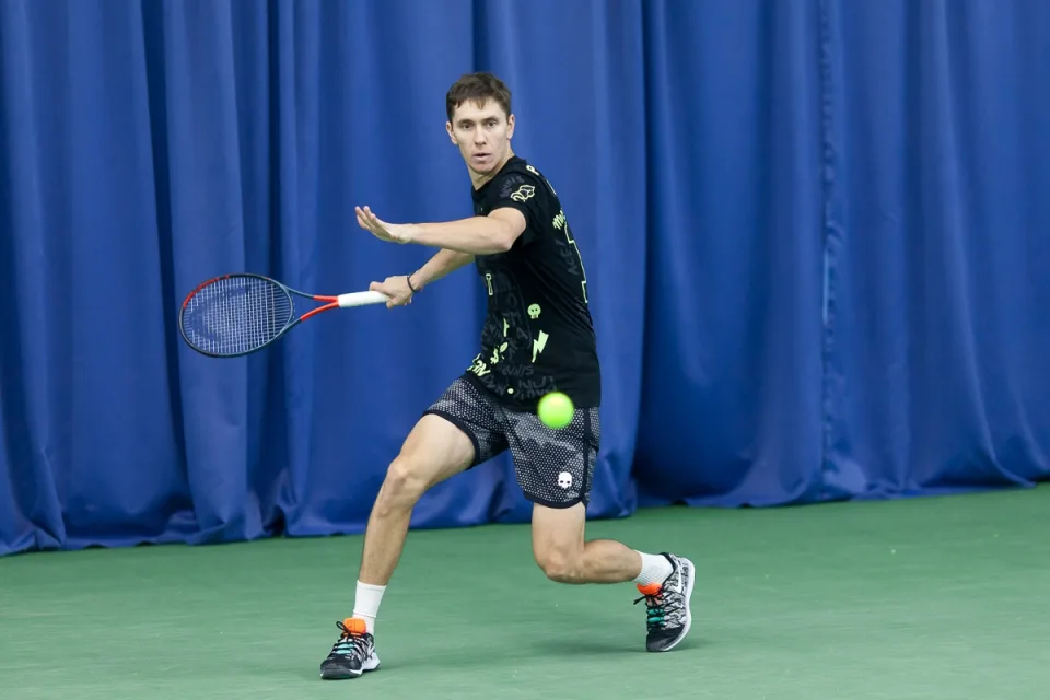 Теннис. ATP. Ивашко а паре с Василевским проиграли в парном разряде турнира в Санкт-Петербурге