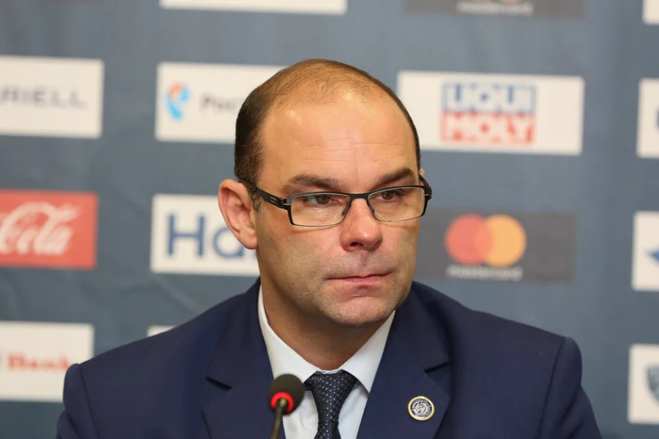 Хоккей. Вудкрофт поделился ожиданиями от матча сборных России и Беларуси. (Прямая трансляция)