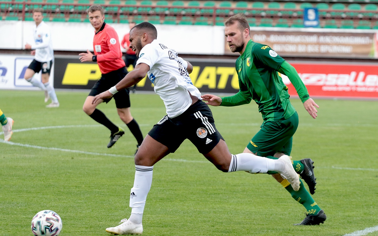 Высшая лига Беларуси по футболу. "Неман" победил "Торпедо-БелАЗ"