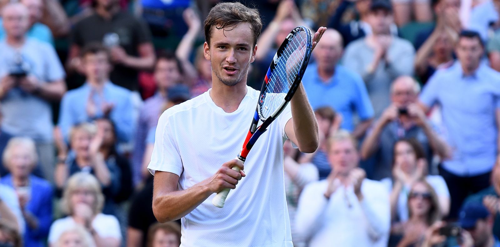 Даниил Медведев в 1/2 финала Australian Open 2022 сыграет со Стефаносом Циципасом